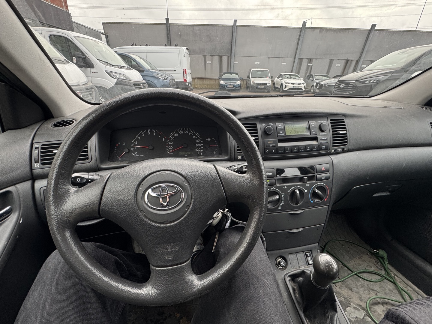 TOYOTA Corolla 2003