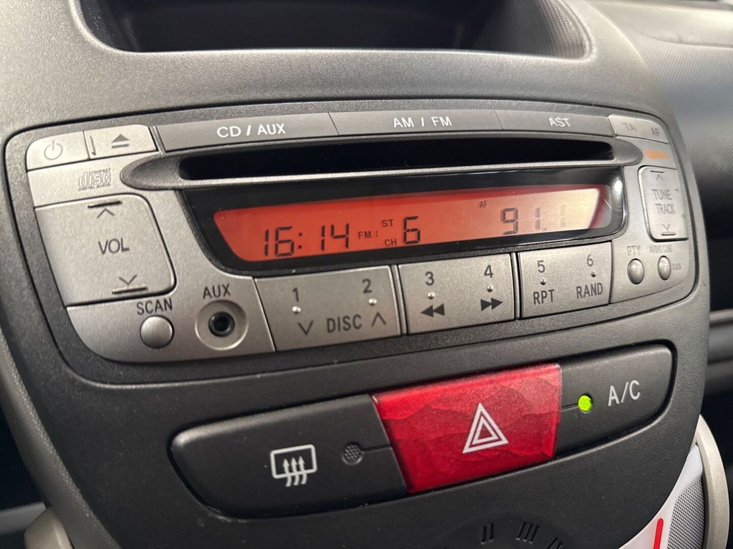 TOYOTA AYGO 21