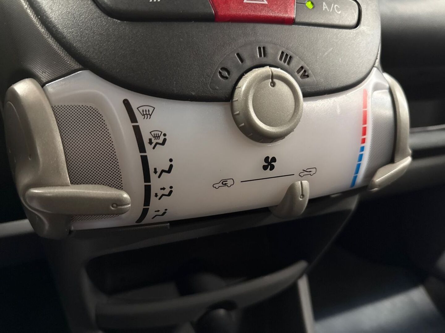 TOYOTA AYGO 22