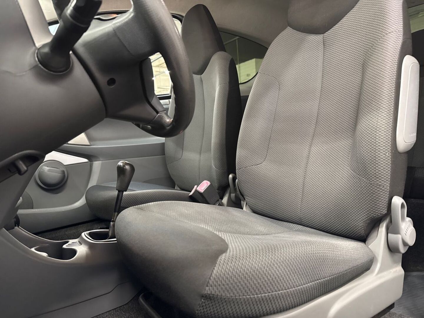 TOYOTA AYGO 25