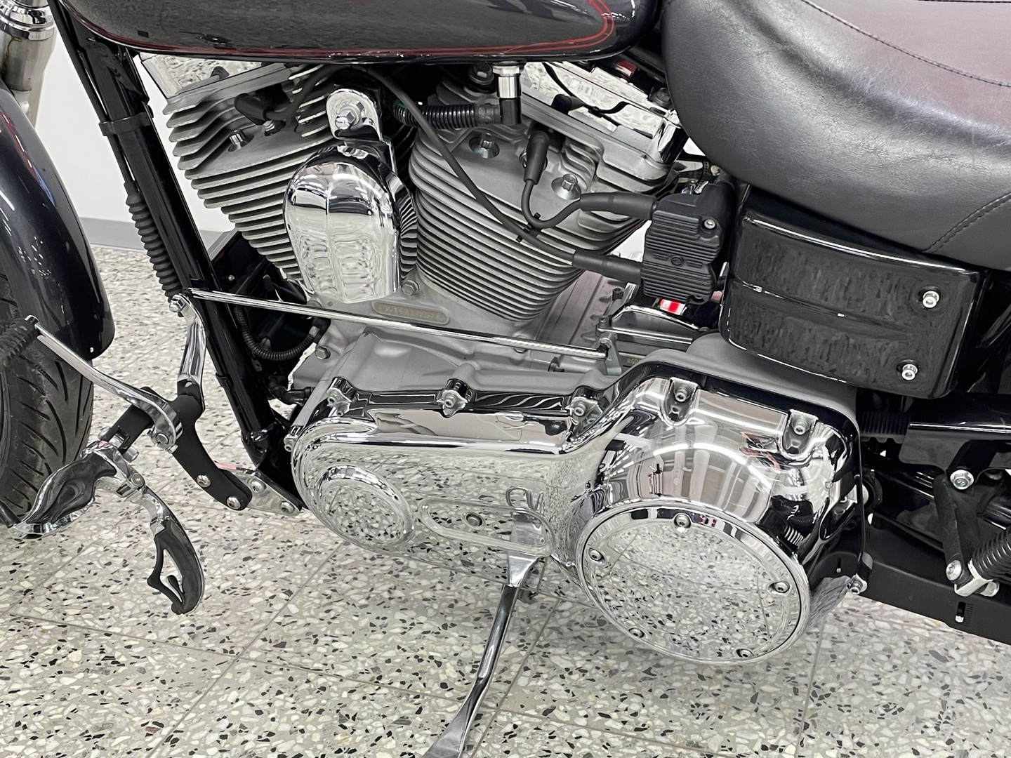 HARLEY-DAVIDSON DYNA 2006