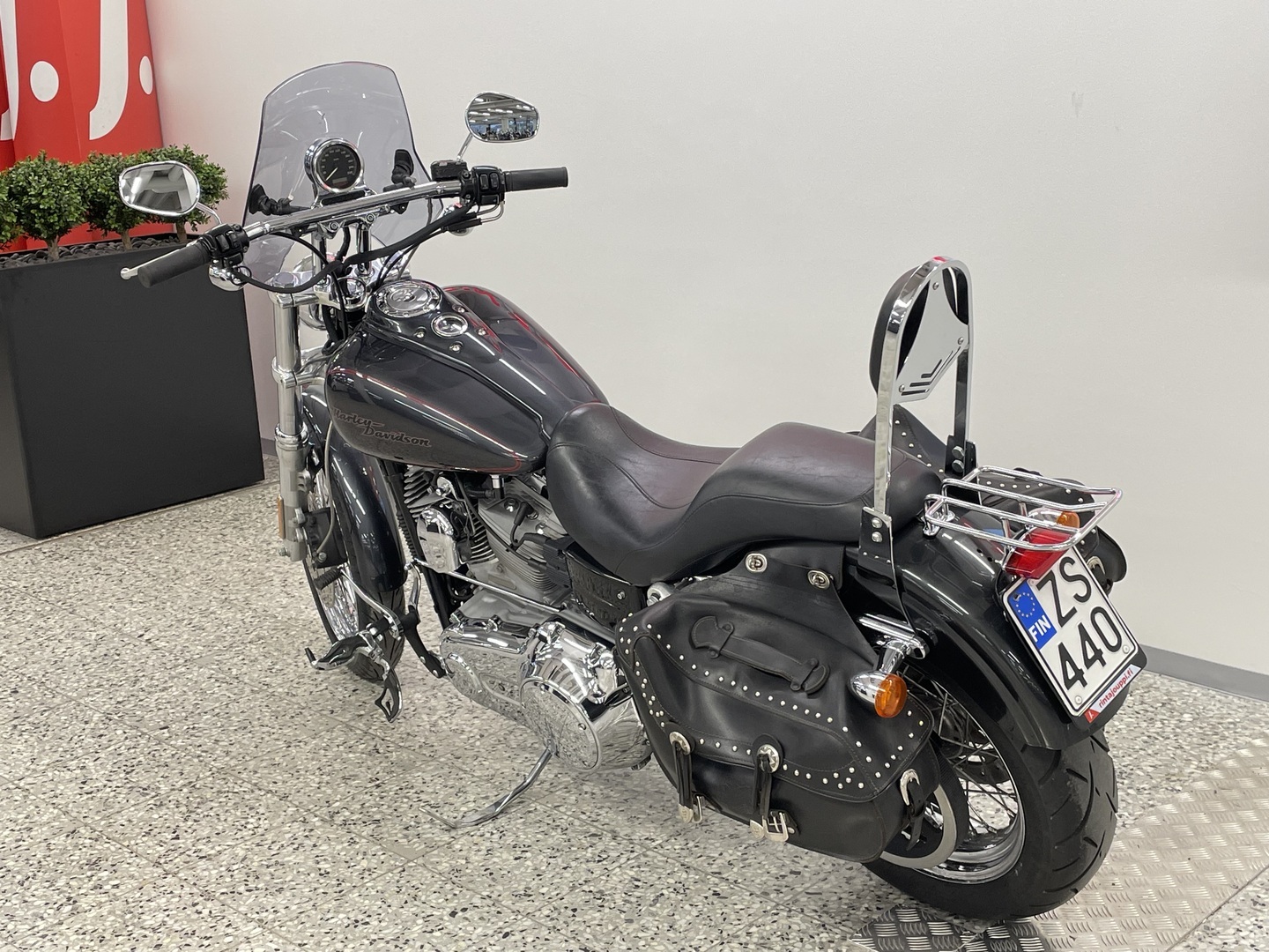 HARLEY-DAVIDSON DYNA 2006