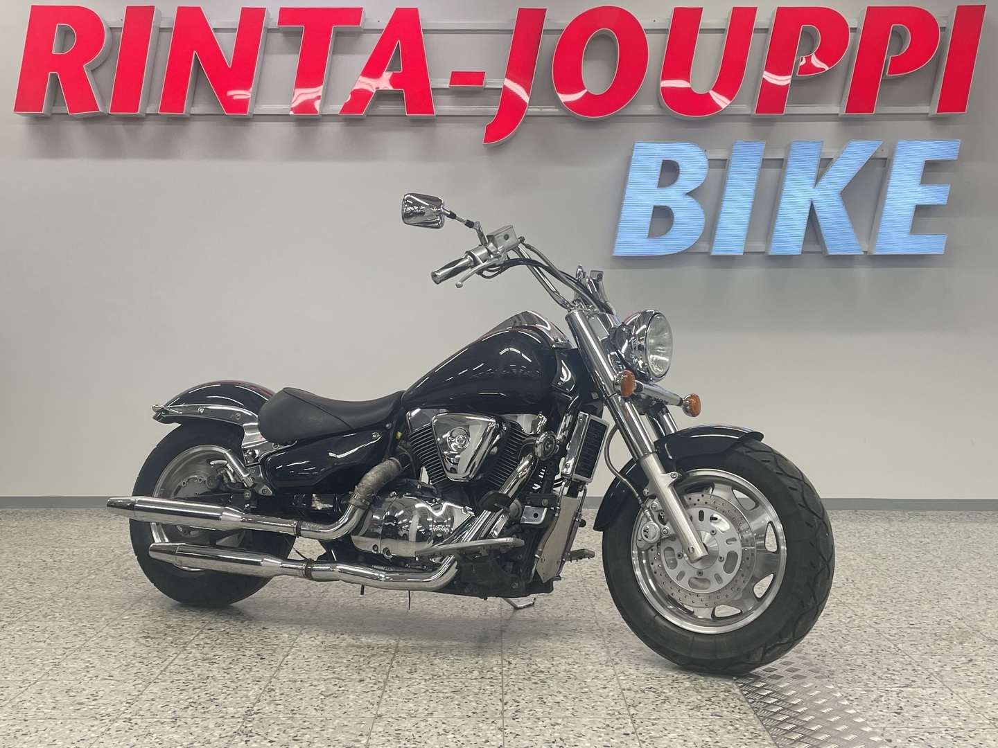 SUZUKI Intruder 1998