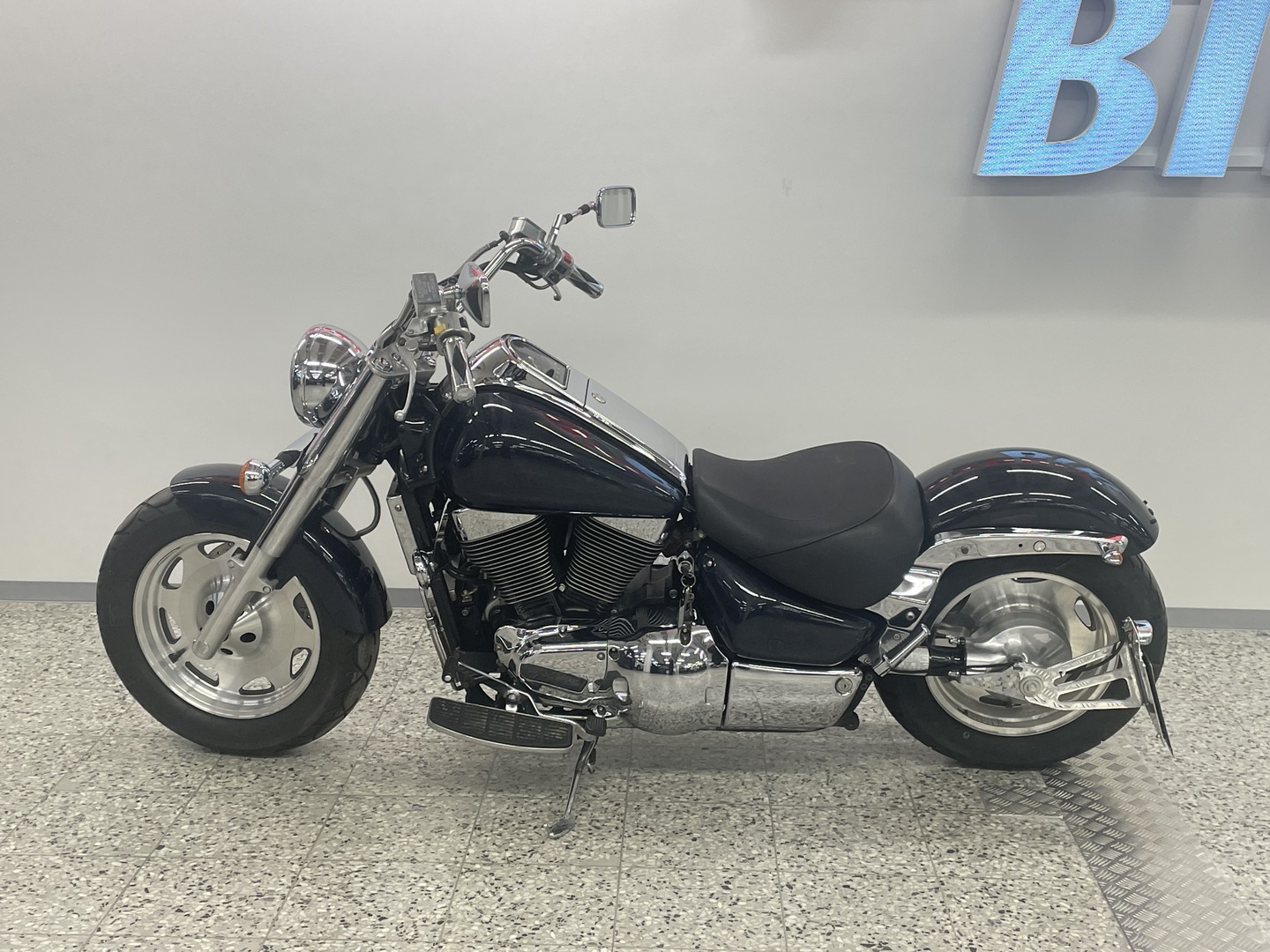 SUZUKI Intruder 1998