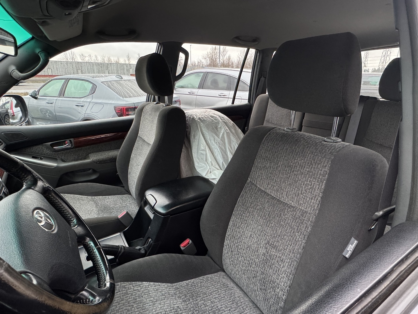 TOYOTA Land Cruiser 2004