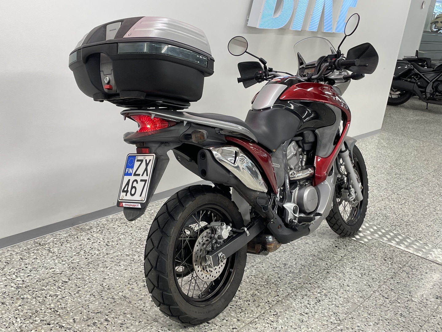 HONDA XL 2008