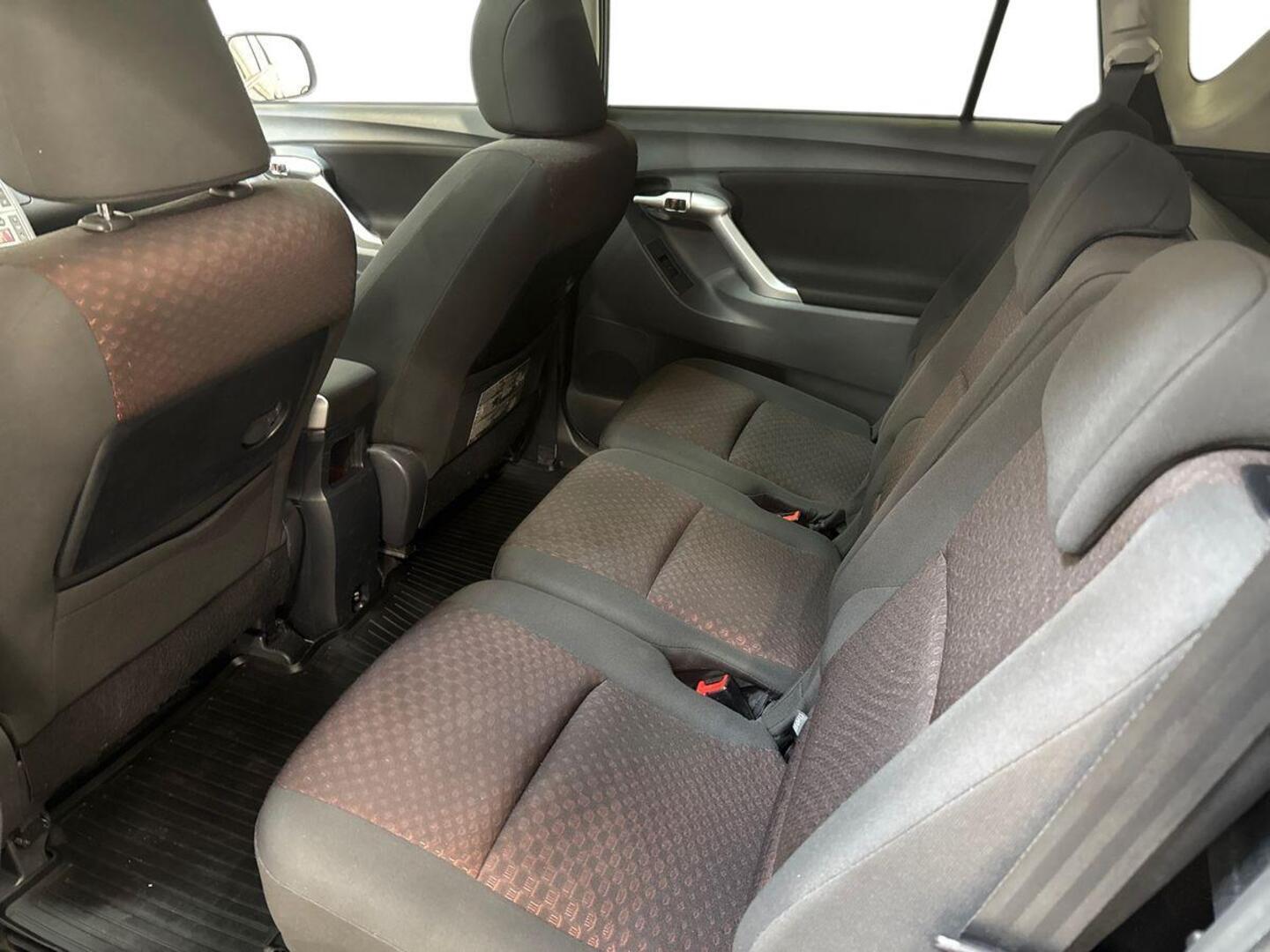 TOYOTA Verso 2011