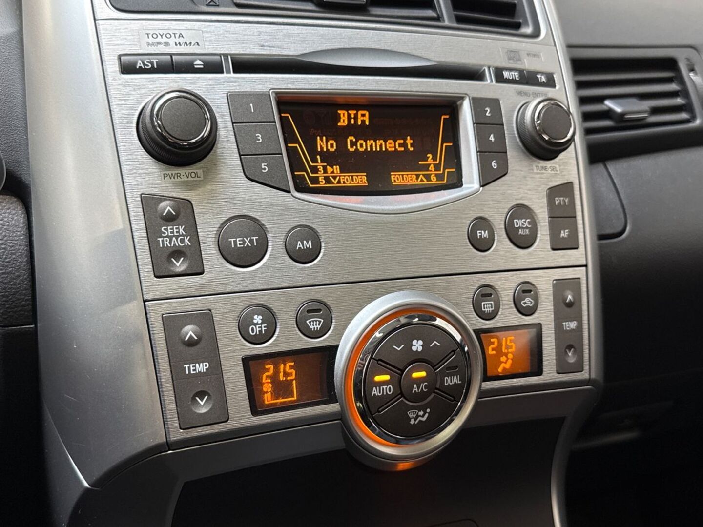 TOYOTA Verso 2011