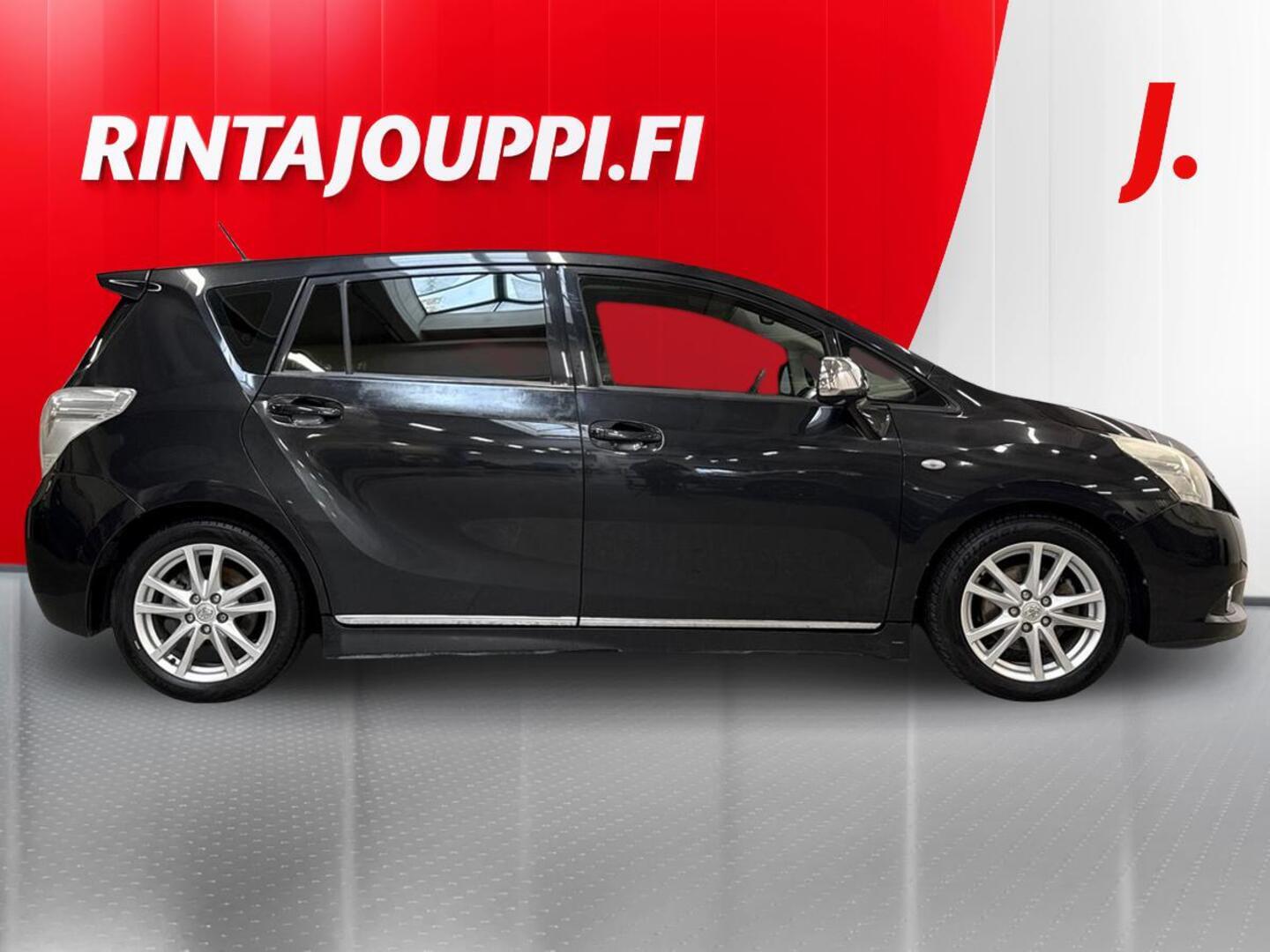 TOYOTA Verso 2011