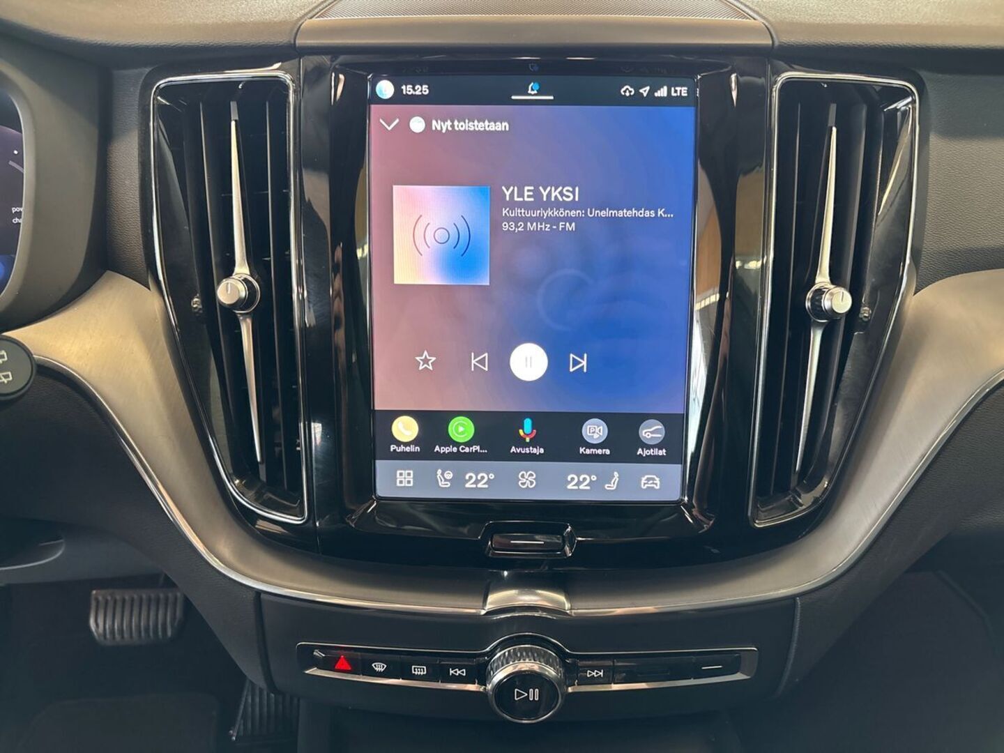 VOLVO XC60 23