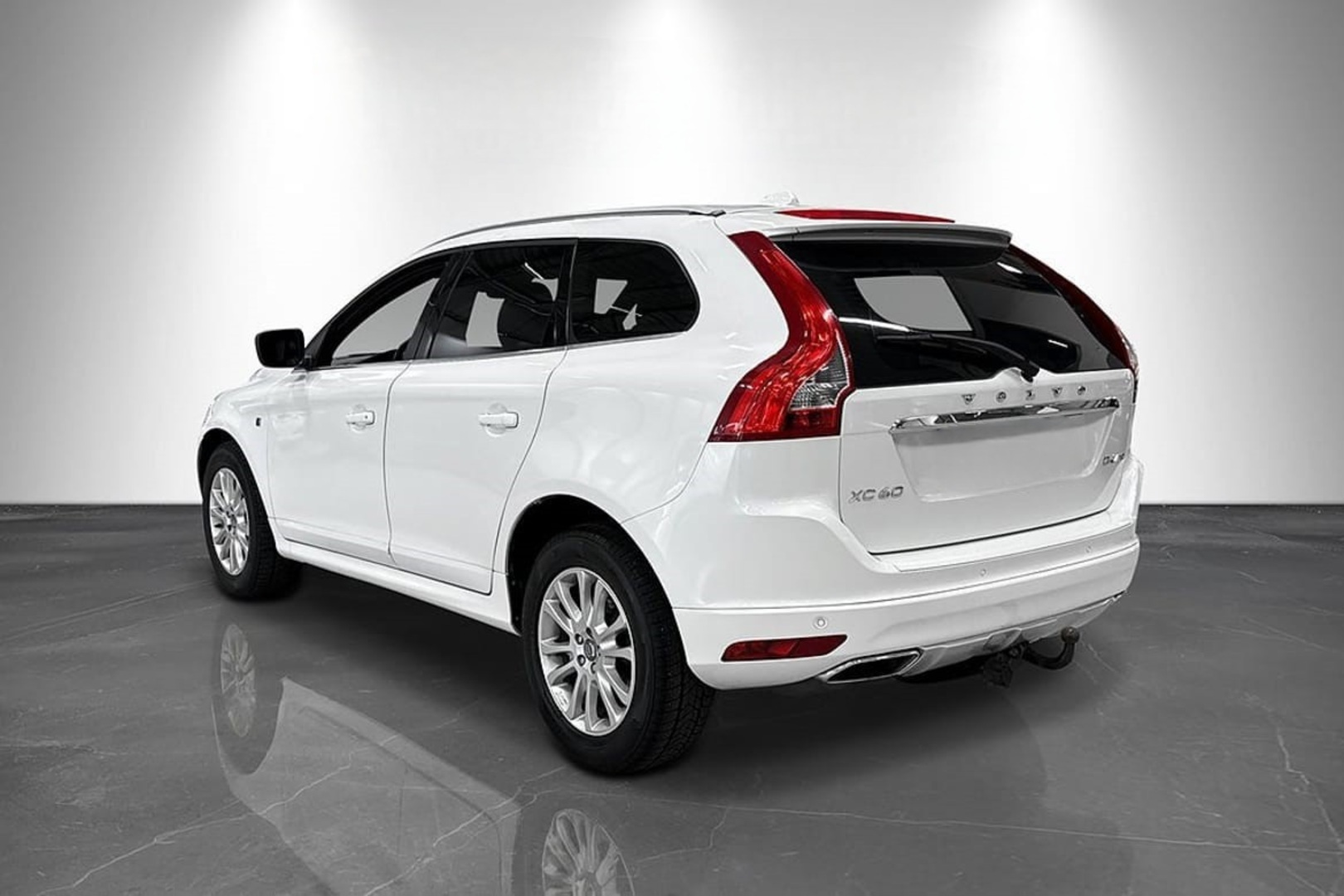 VOLVO XC60 2015