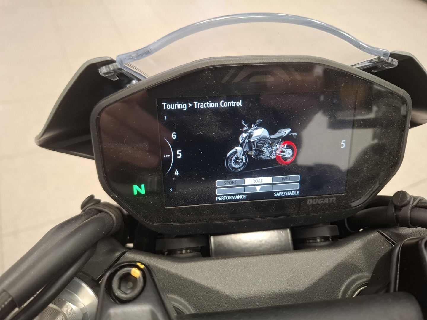 DUCATI Monster 2021