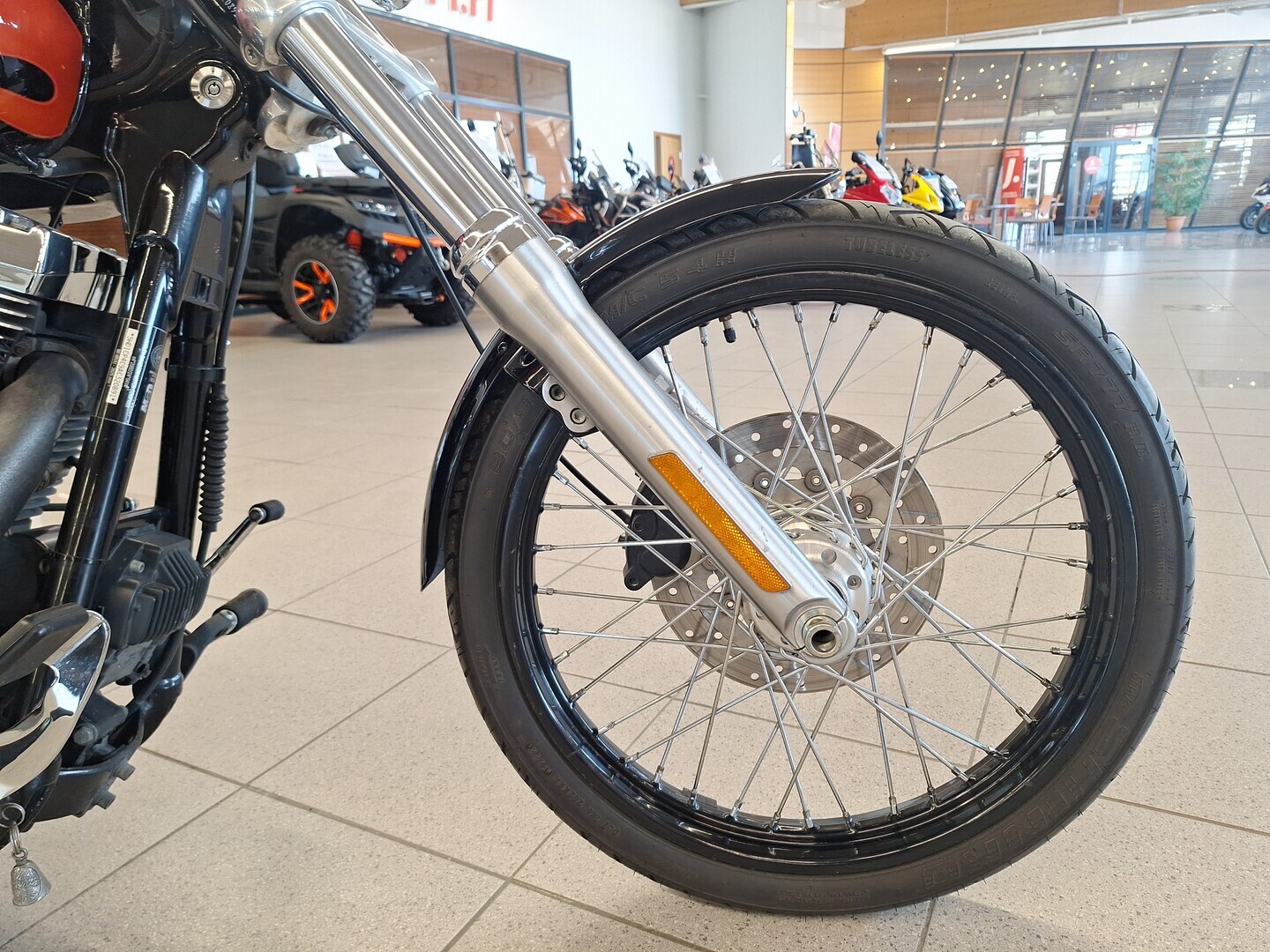 HARLEY-DAVIDSON DYNA 2010