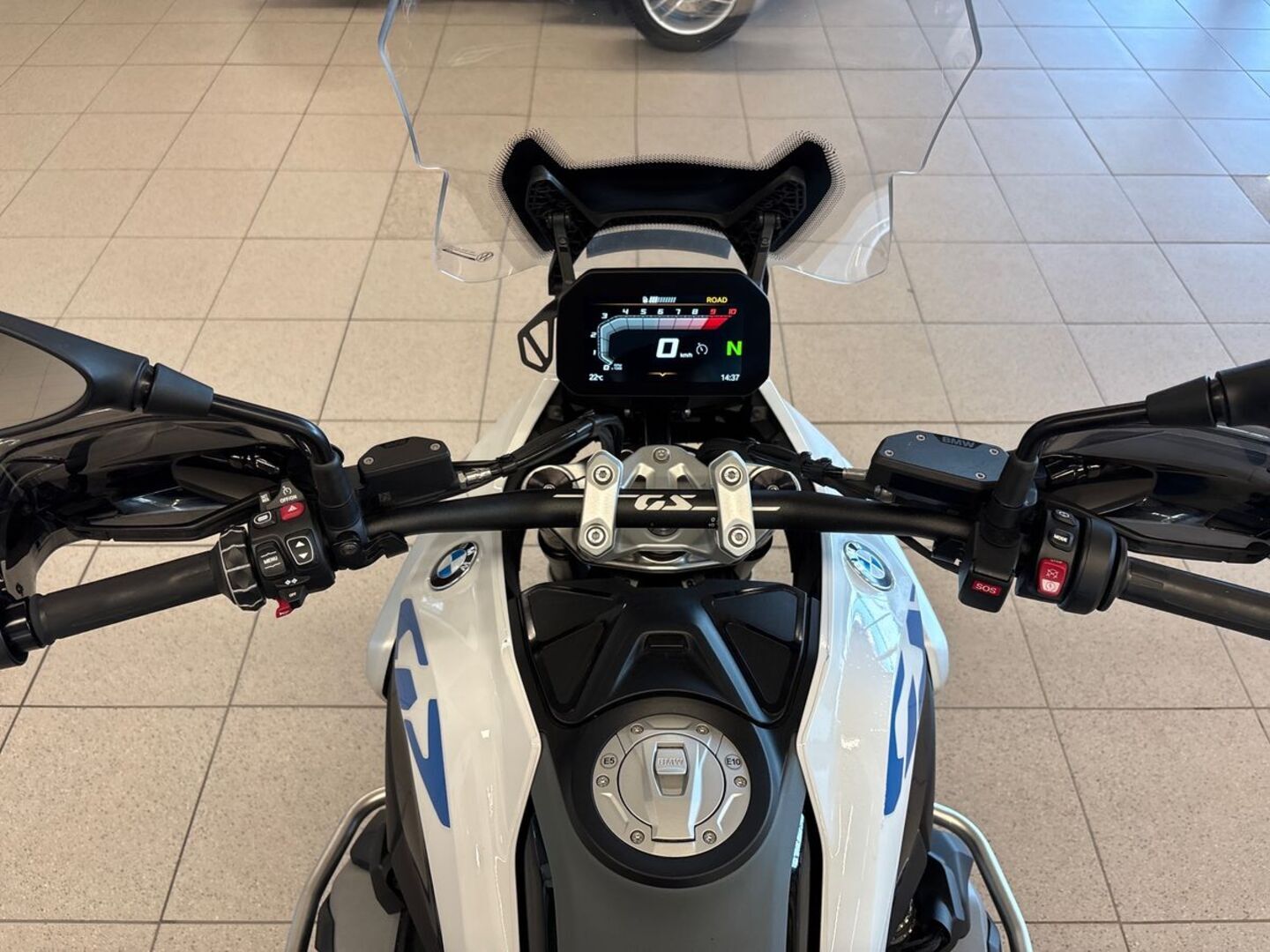 BMW R 2025