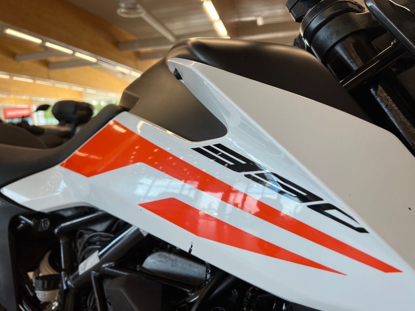 KTM 390 2021