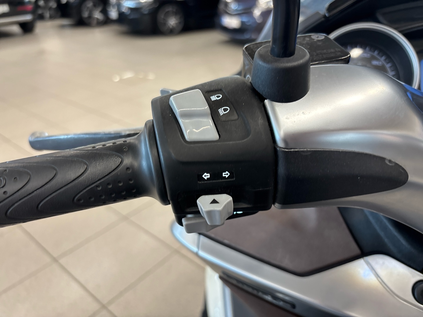 PIAGGIO X10 2016