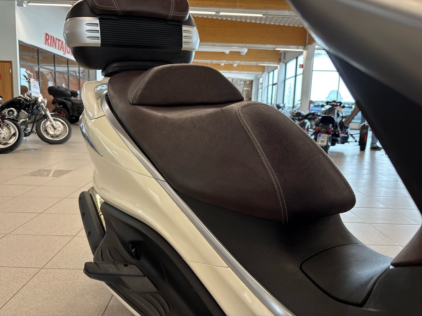 PIAGGIO X10 2016