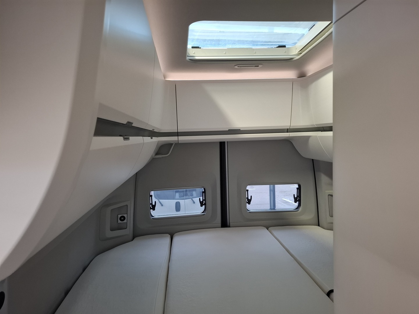 VOLKSWAGEN Grand California 2021