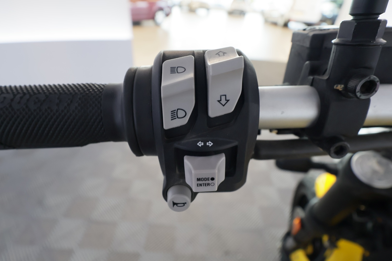 DUCATI SCRAMBLER 2023