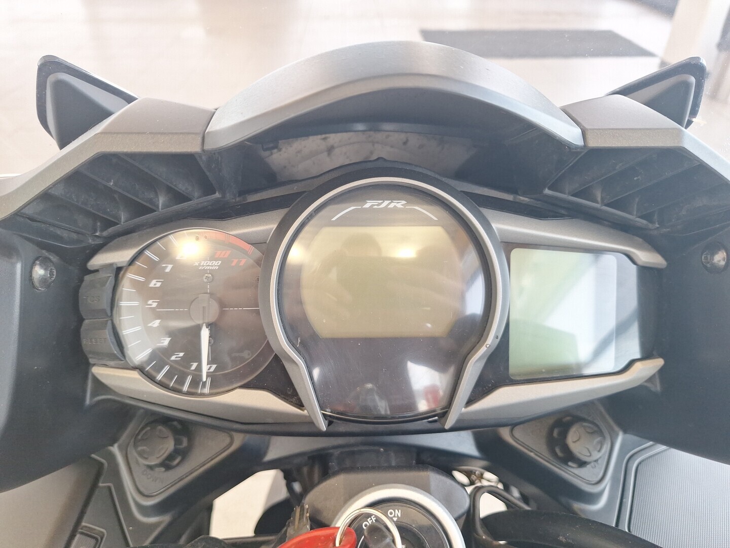 YAMAHA FJR 2021