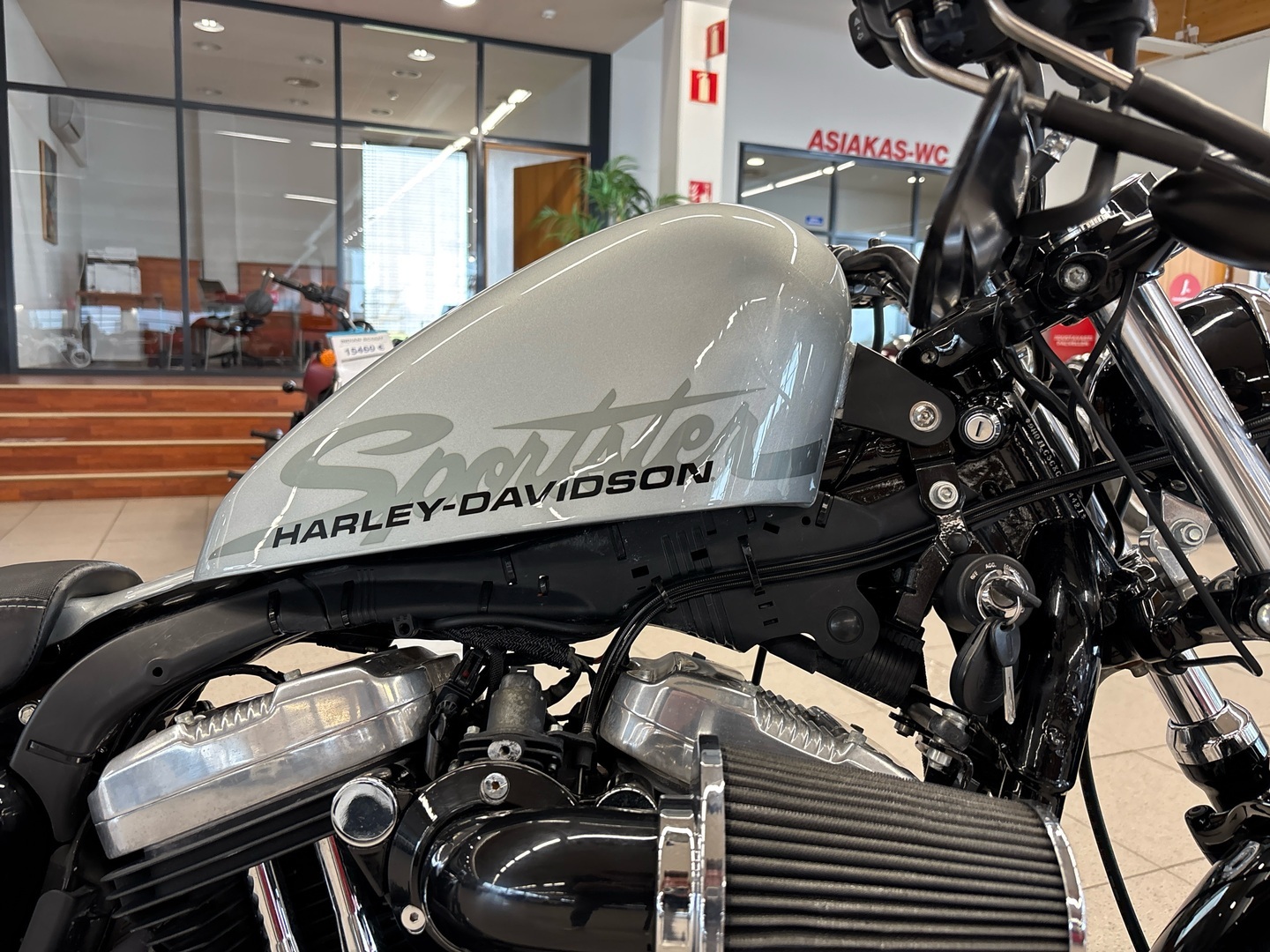 HARLEY-DAVIDSON SPORTSTER 2011
