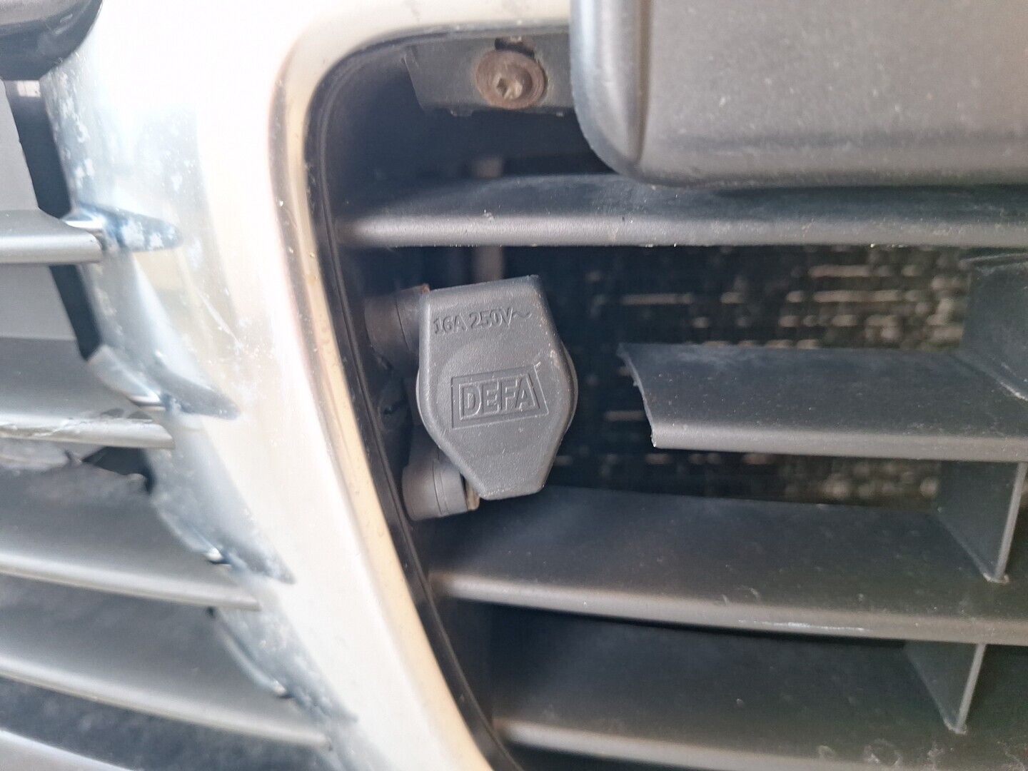 VOLKSWAGEN Golf 2006