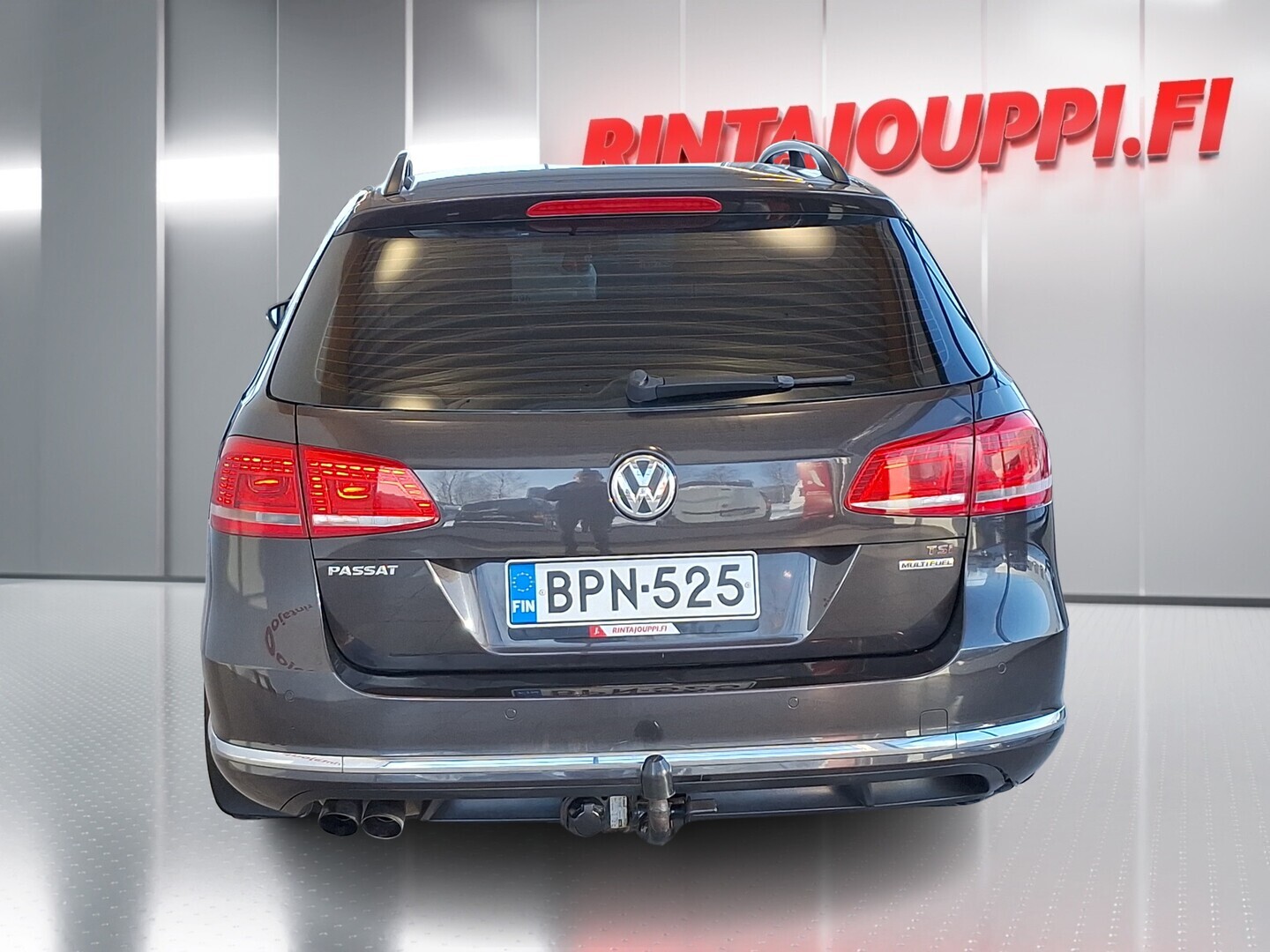 VOLKSWAGEN Passat 2011