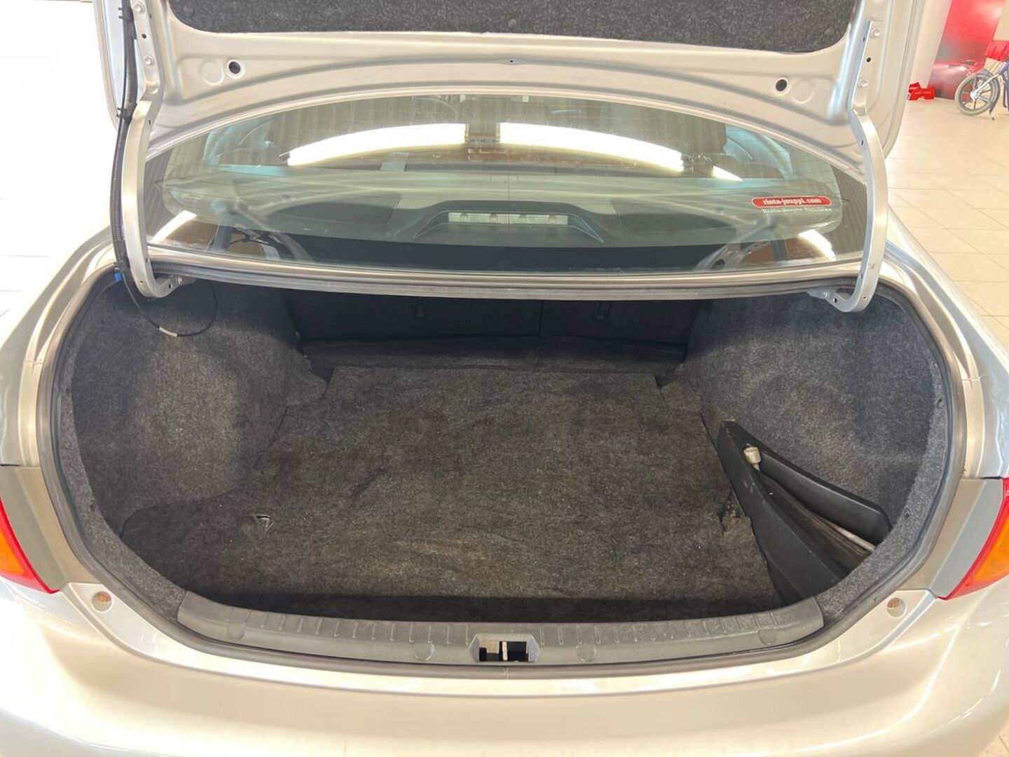 TOYOTA Corolla 2008
