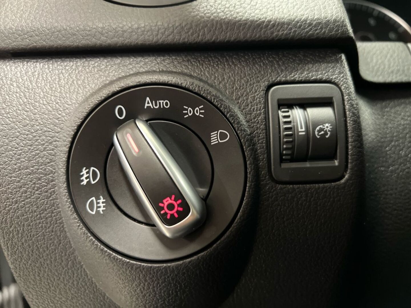 VOLKSWAGEN Golf Plus 2013