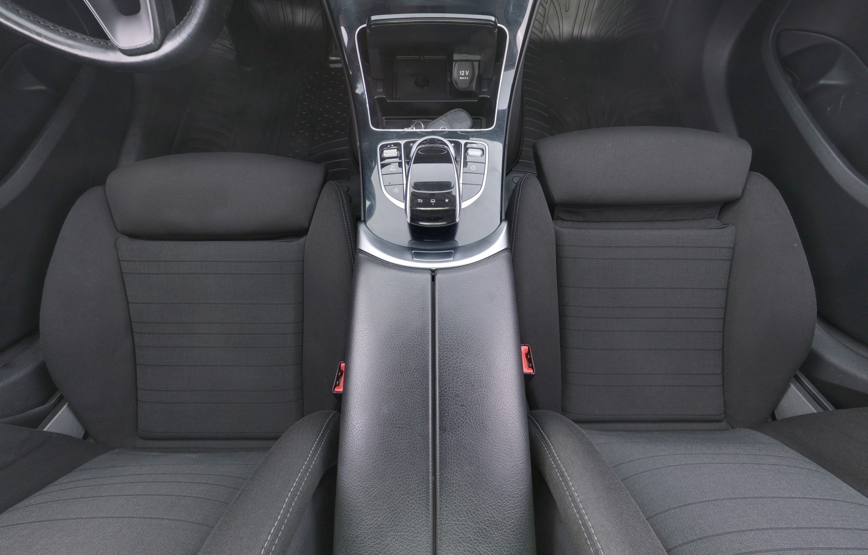 MERCEDES-BENZ C 2016