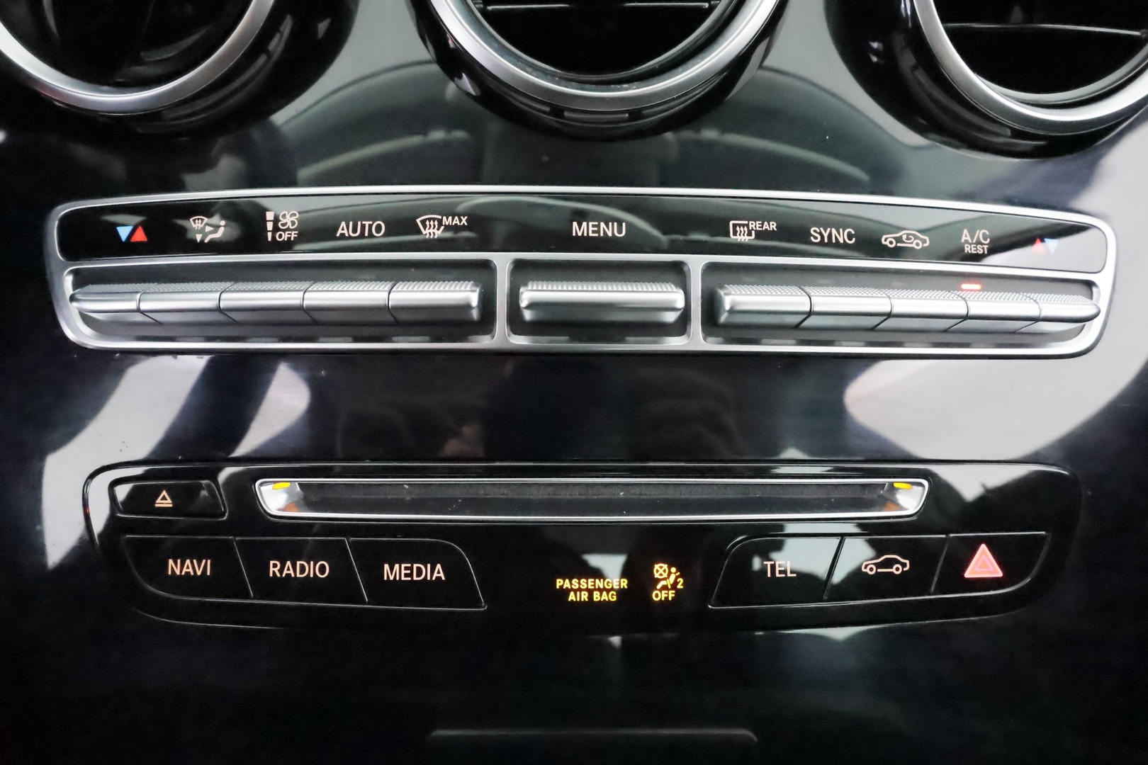 MERCEDES-BENZ C 2016