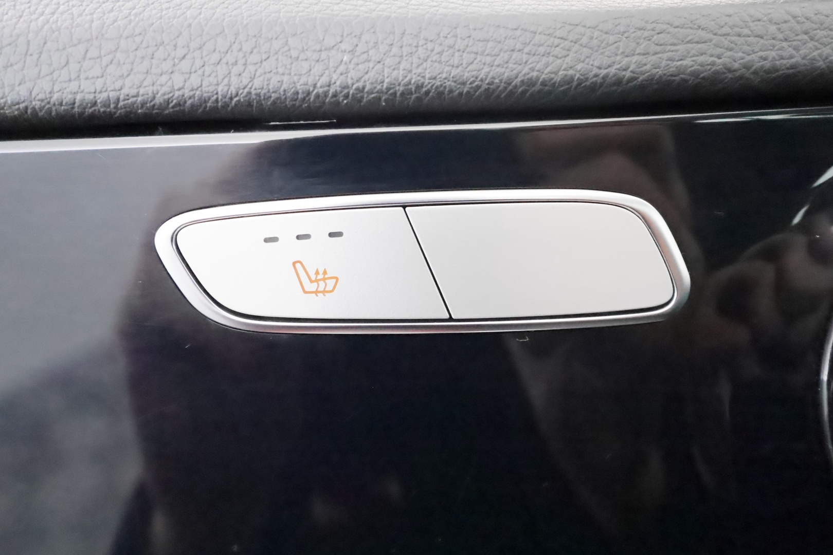 MERCEDES-BENZ C 2016