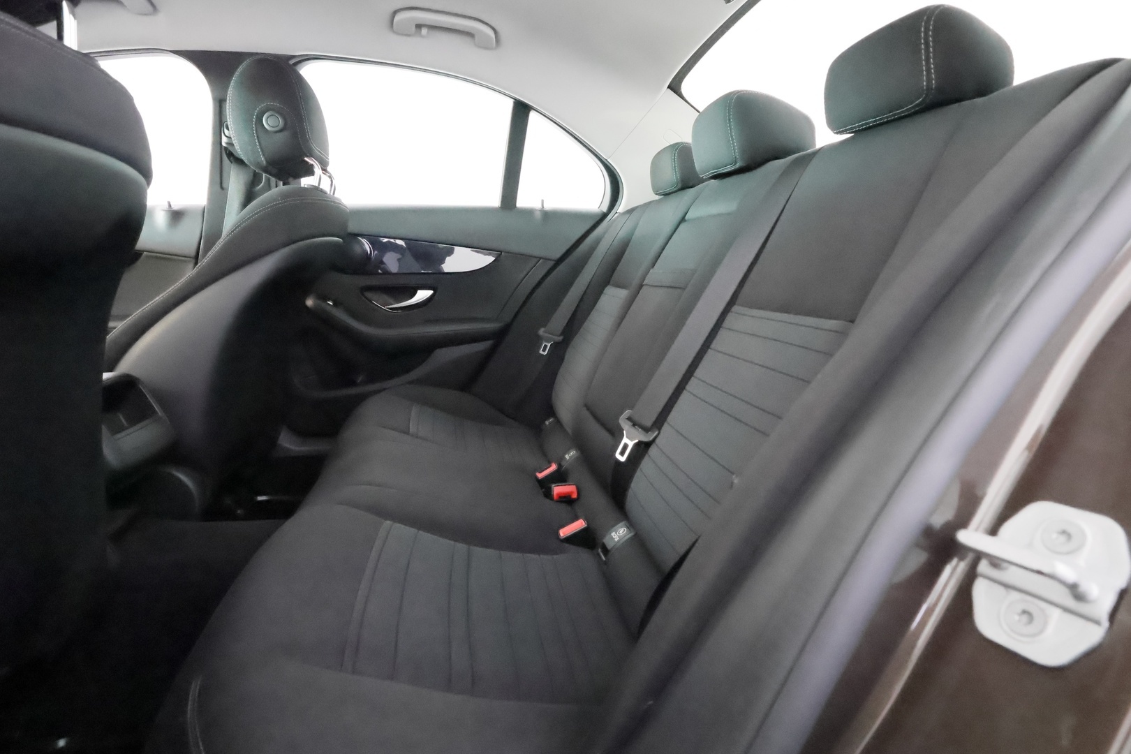 MERCEDES-BENZ C 2016