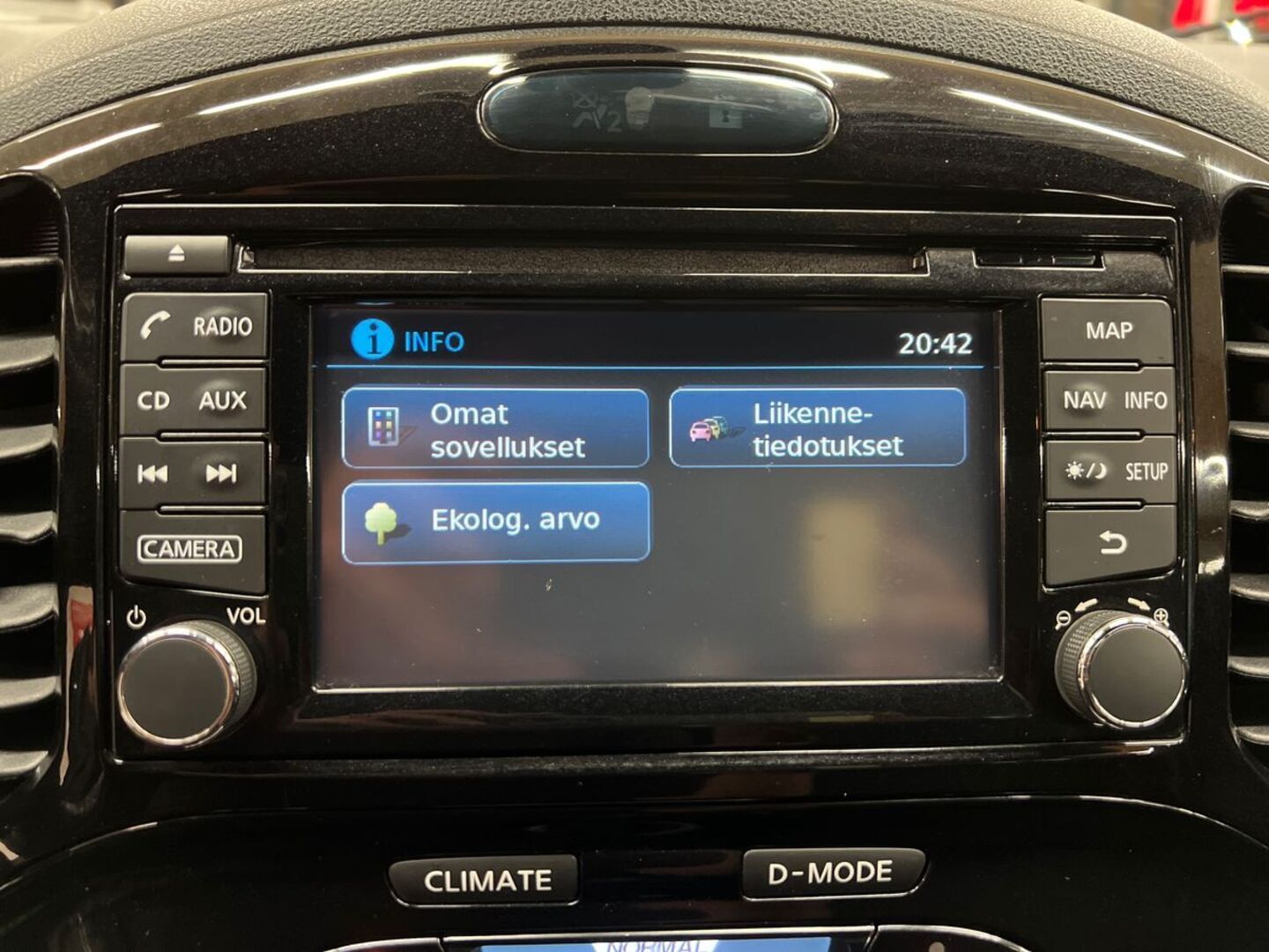 NISSAN Juke 19