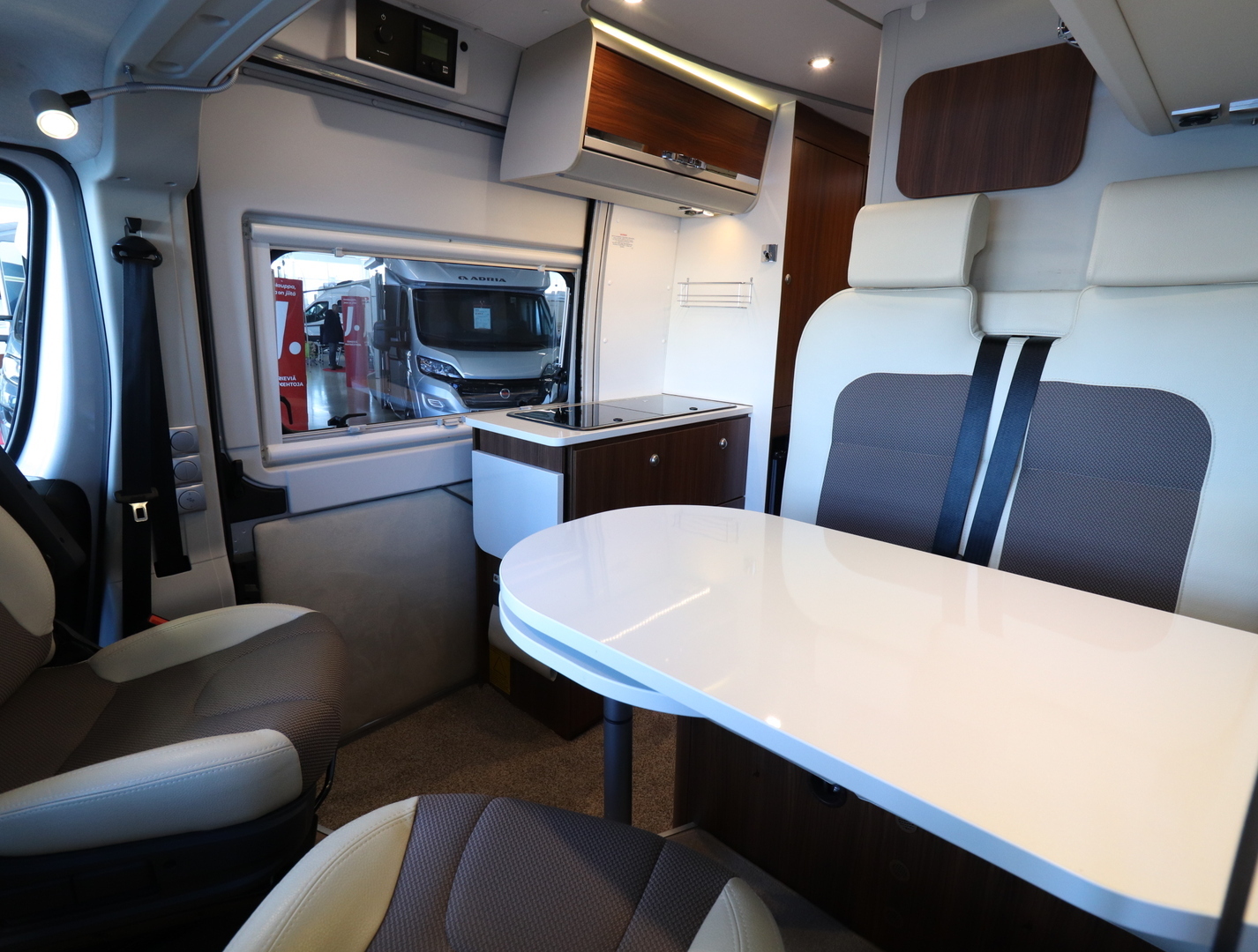 ADRIA TWIN 600 SP PLATINUM 2017
