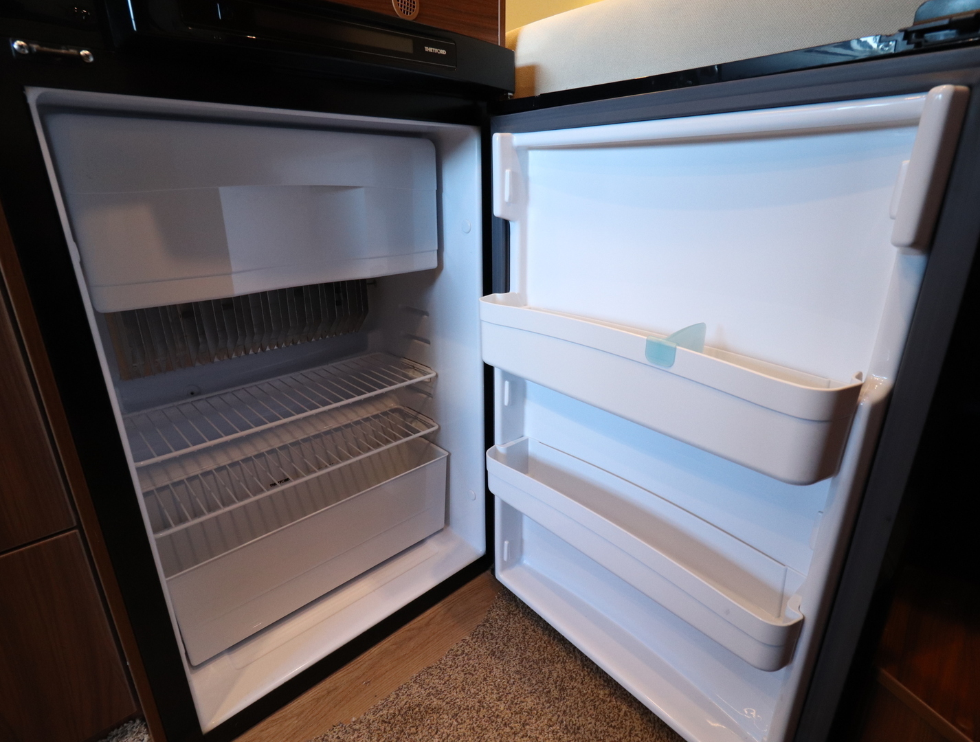 ADRIA TWIN 600 SP PLATINUM 2017