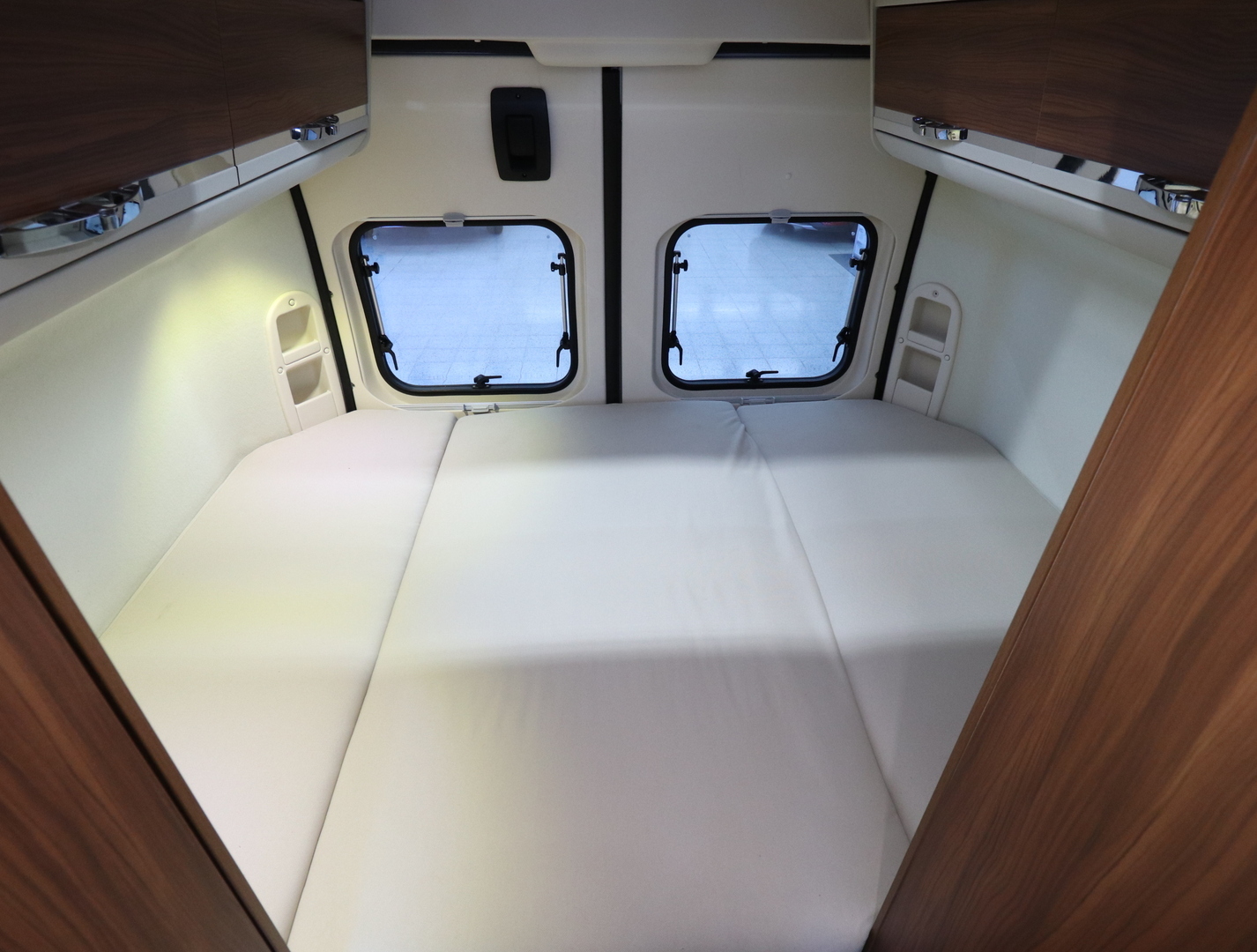 ADRIA TWIN 600 SP PLATINUM 2017