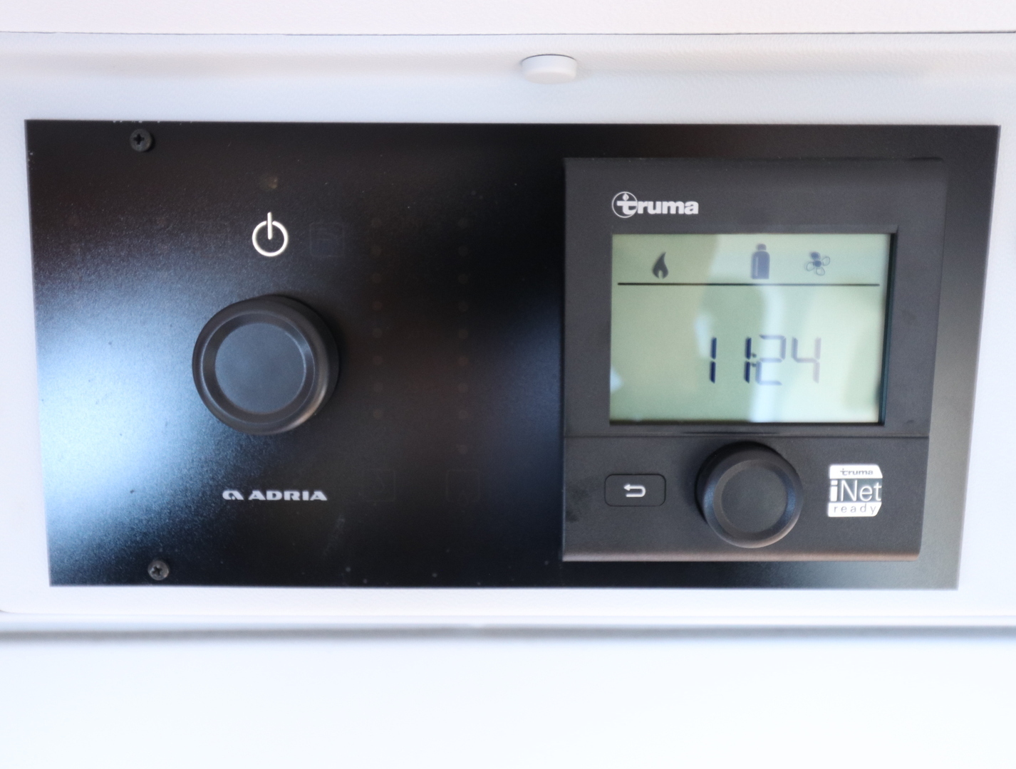 ADRIA TWIN 600 SP PLATINUM 2017