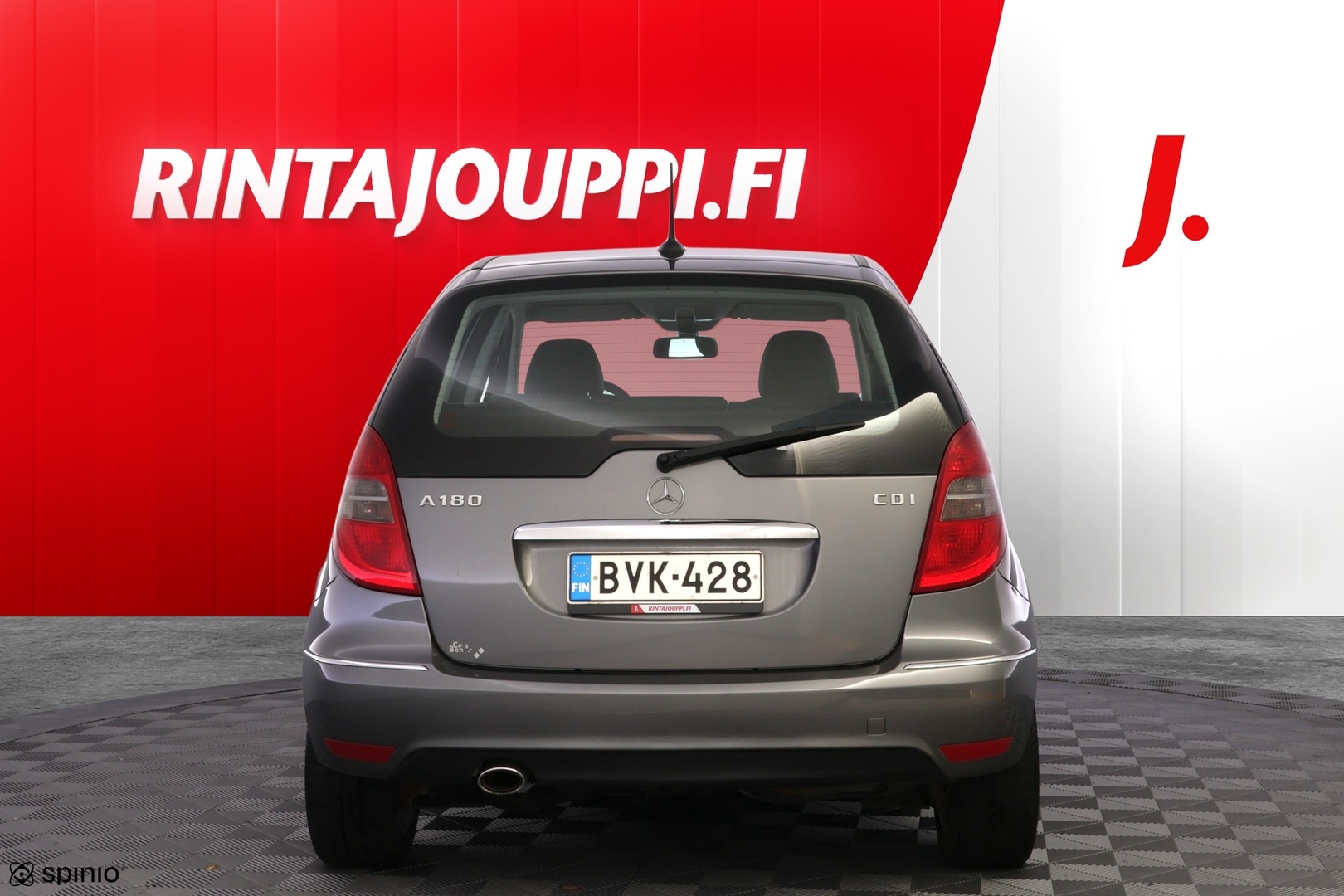 MERCEDES-BENZ A 2010