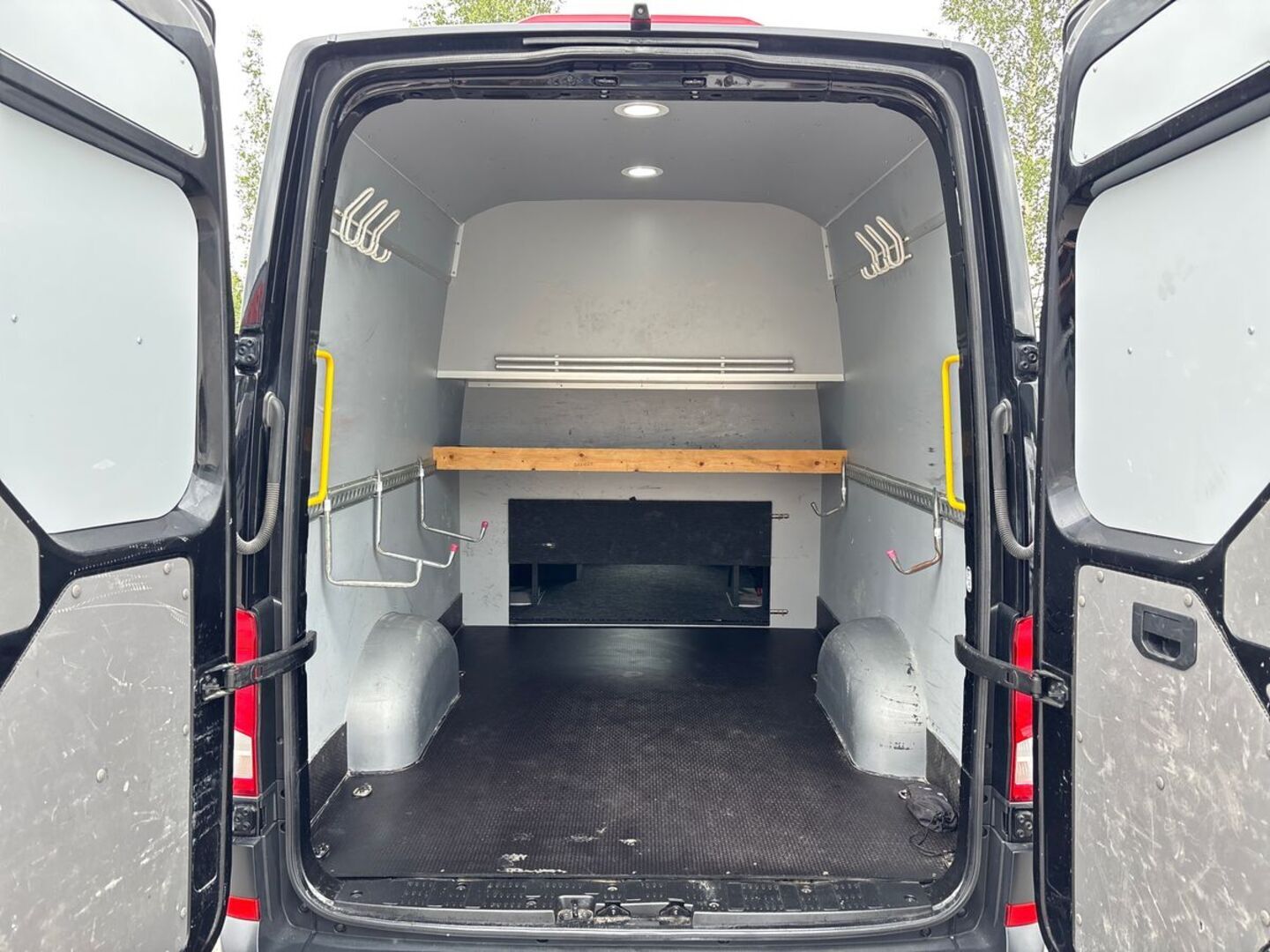 VOLKSWAGEN Crafter 2020