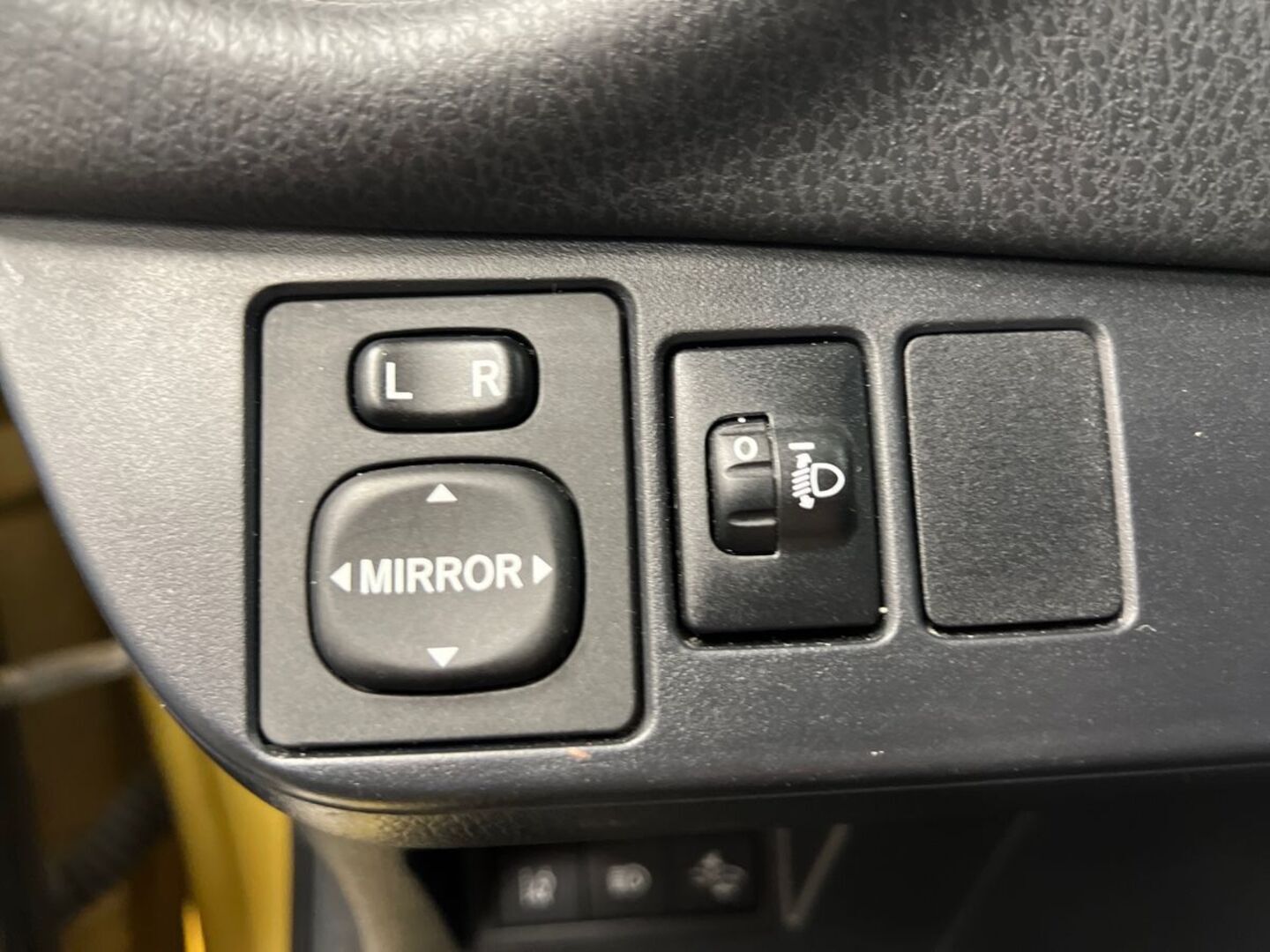 TOYOTA Yaris 2019