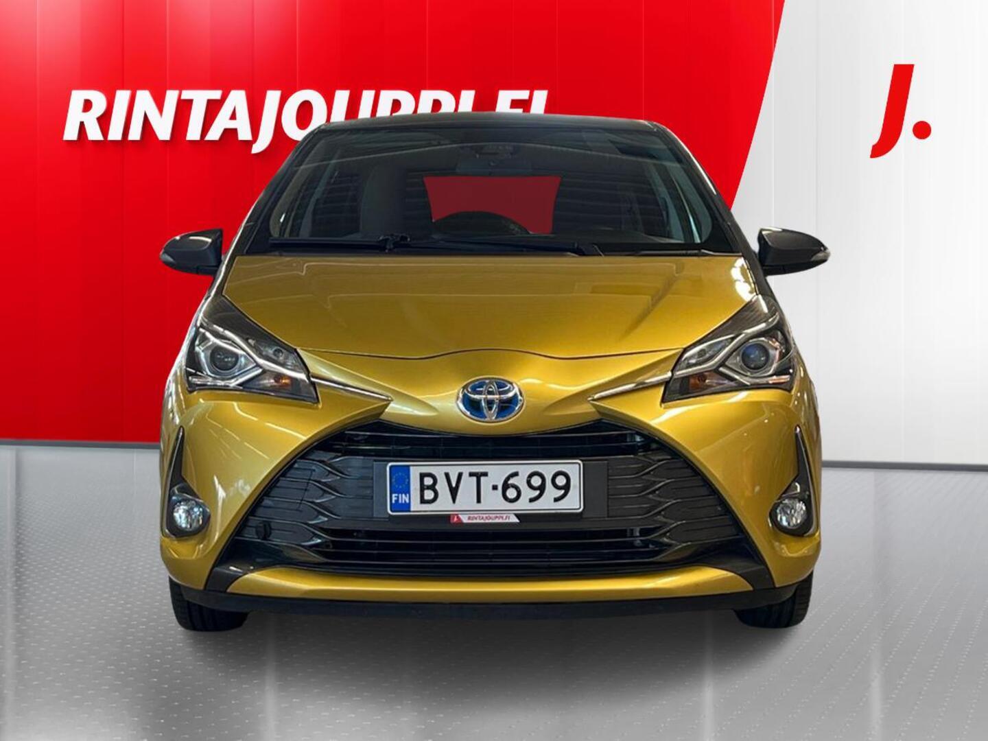 TOYOTA Yaris 2019