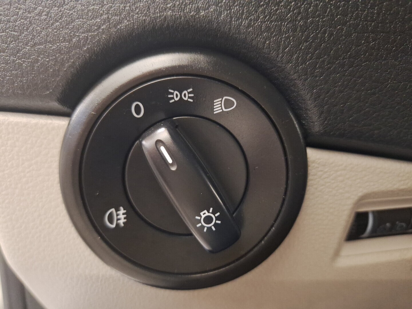 VOLKSWAGEN Transporter 2019