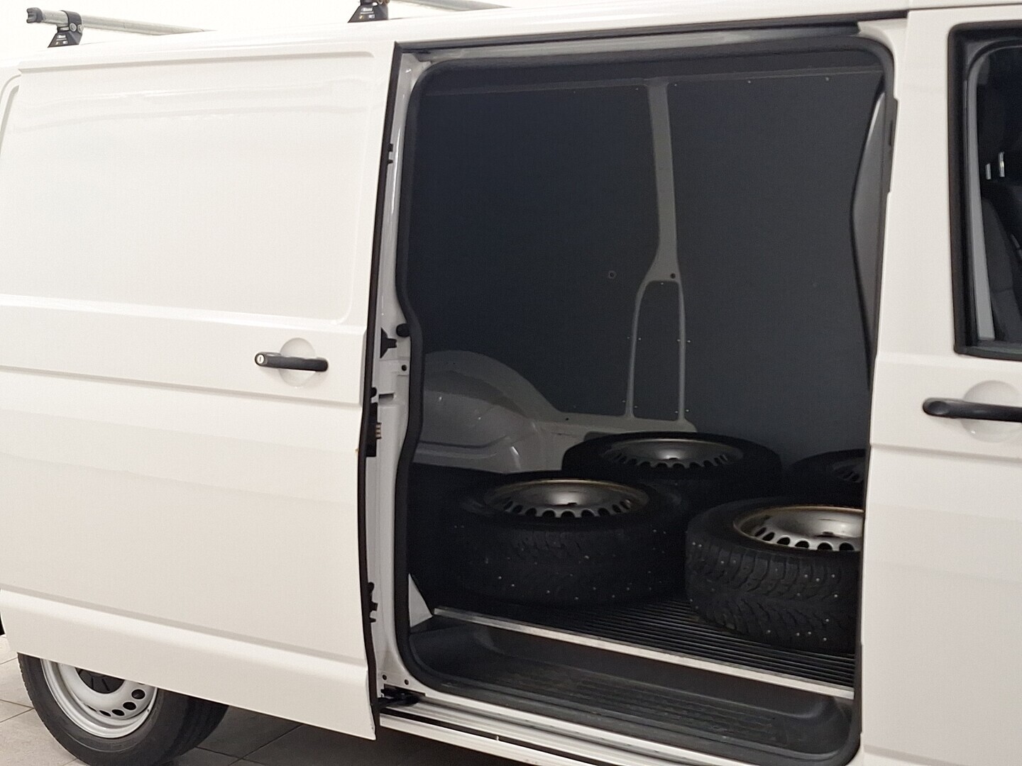 VOLKSWAGEN Transporter 2019