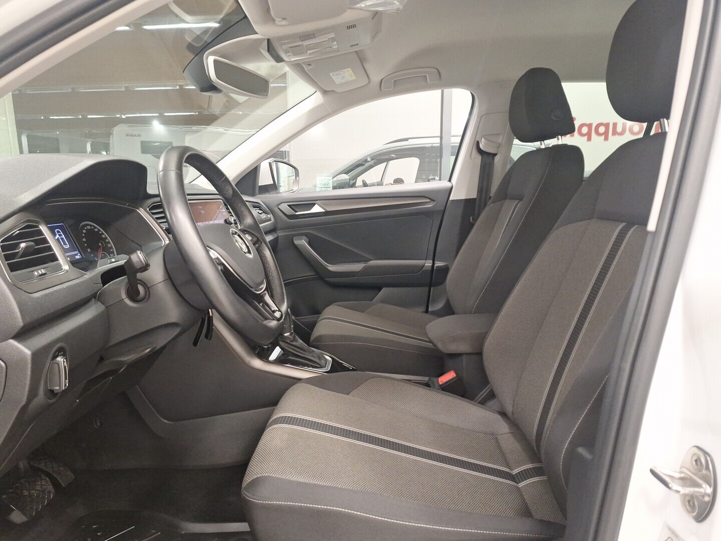 VOLKSWAGEN T-Roc 2019