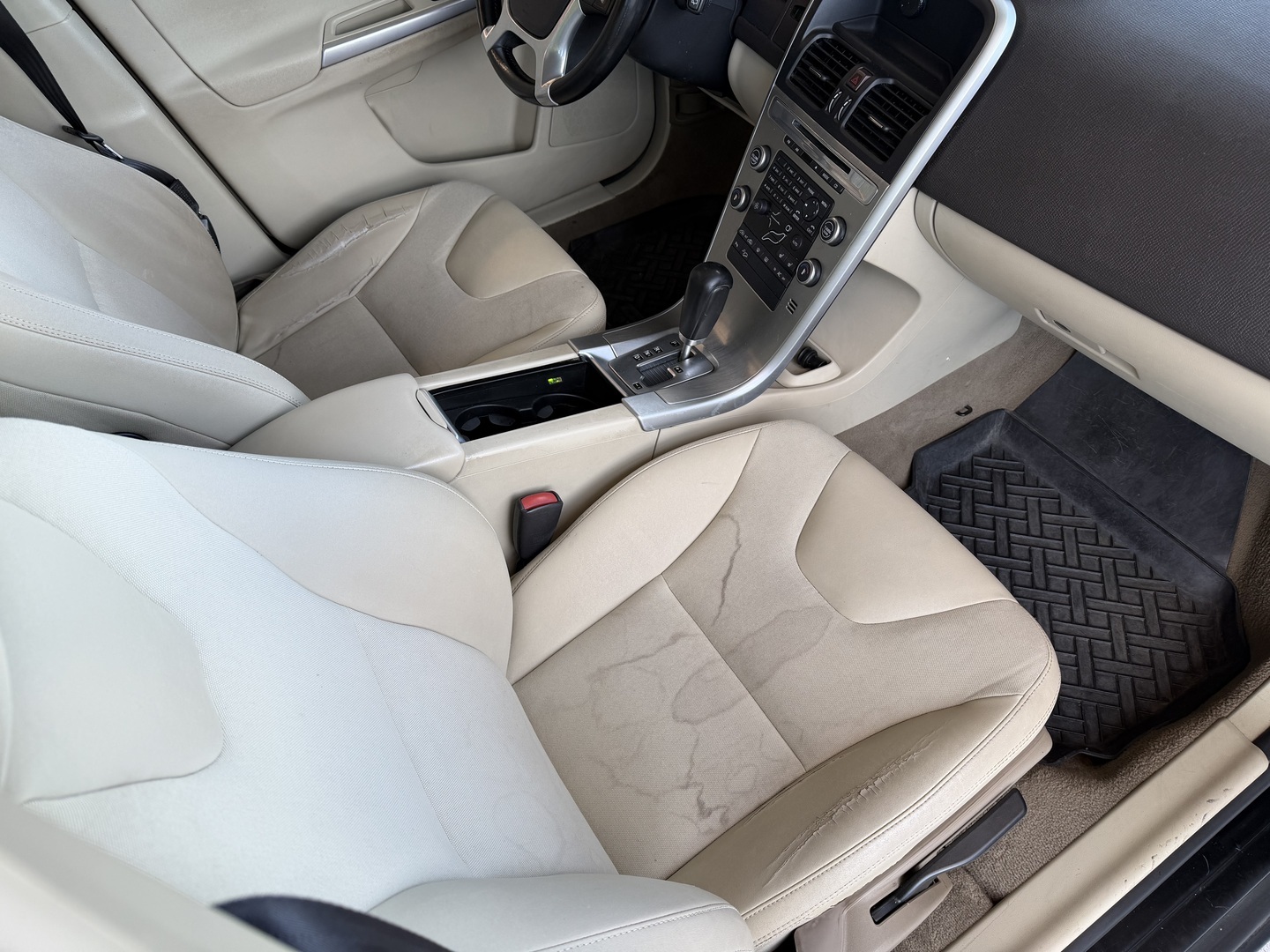 VOLVO XC60 2009
