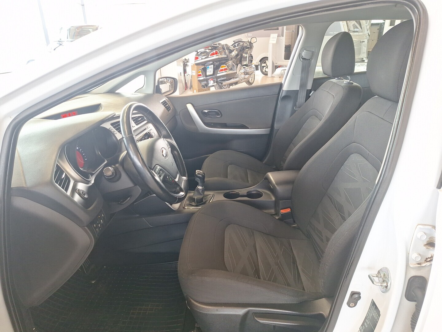 KIA cee'd 2013