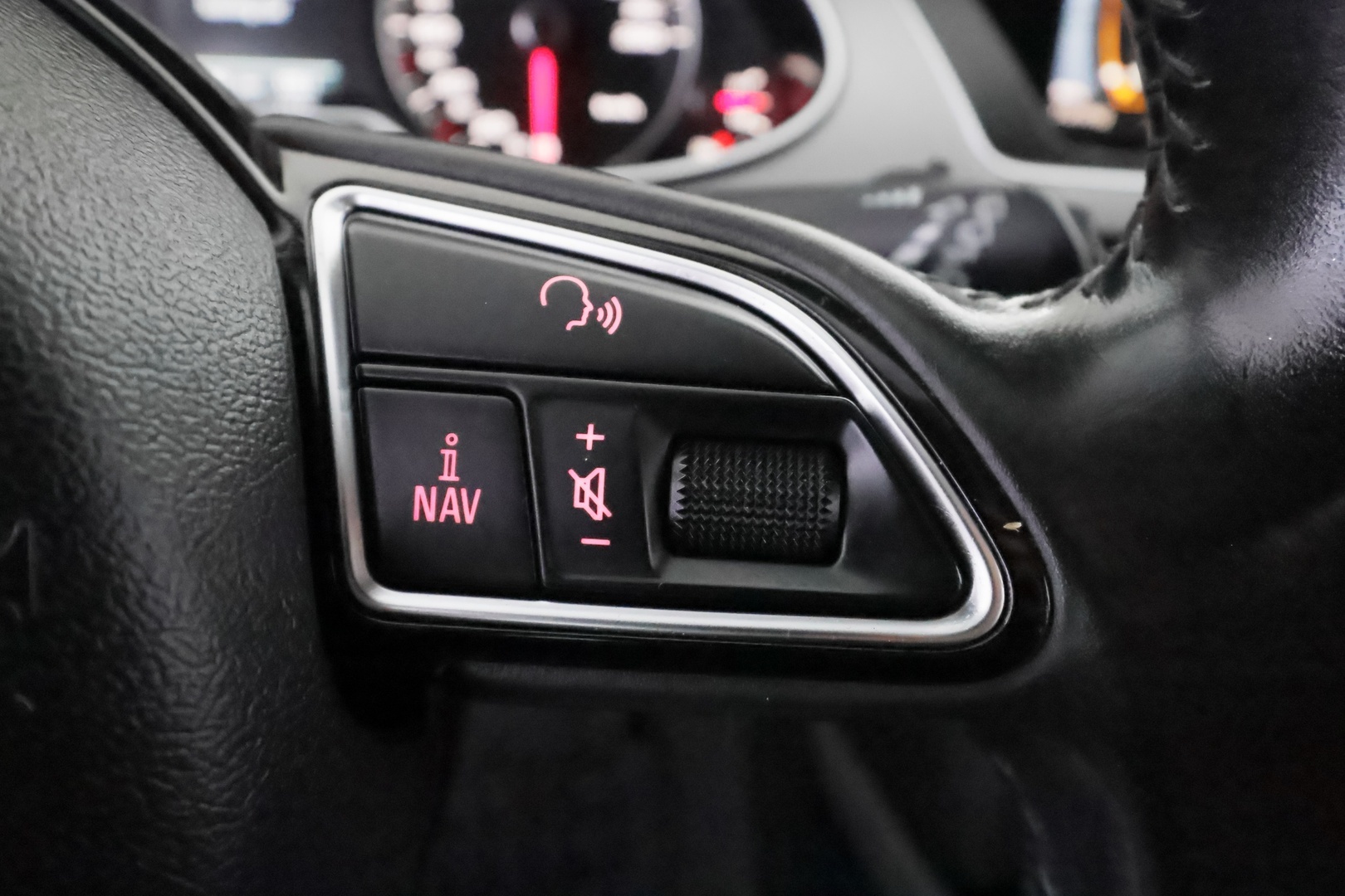 AUDI A4 allroad quattro 2012