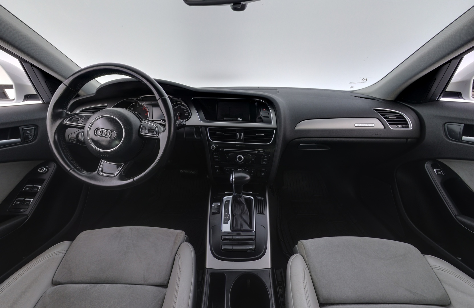 AUDI A4 allroad quattro 2012