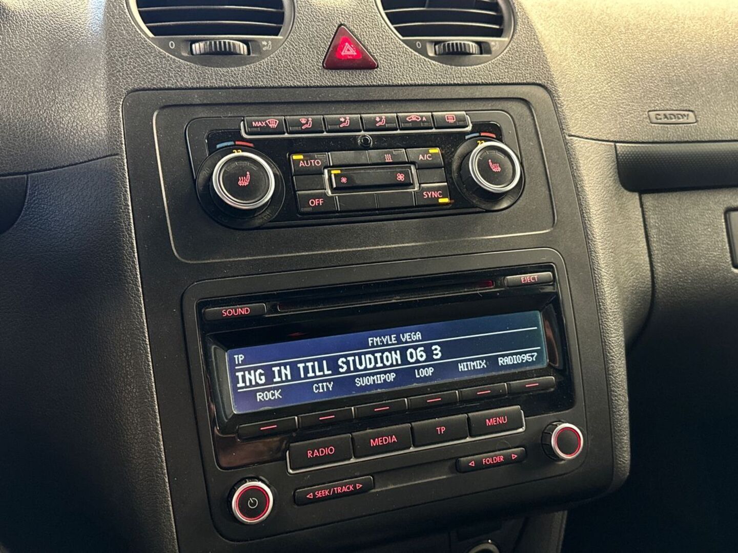 VOLKSWAGEN Caddy 2015